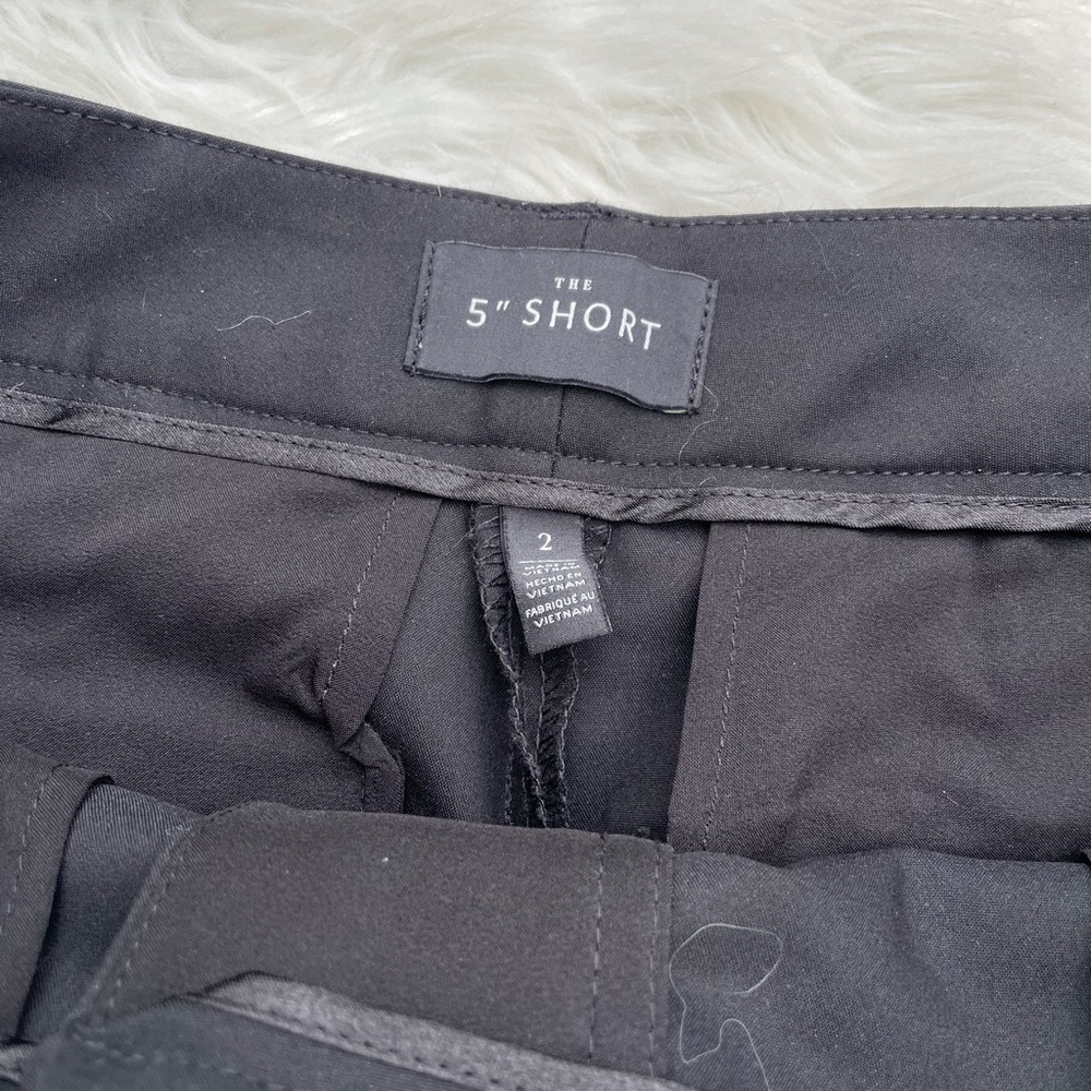 WHBM 5” shorts - Picture 2 of 5